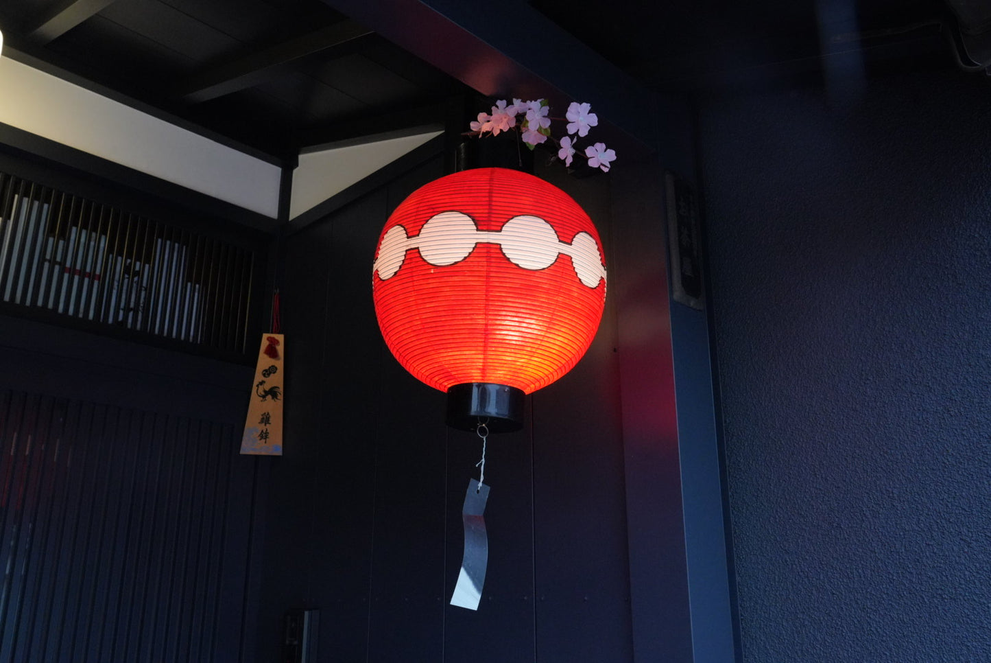 1 Hour Geisha Show & Kitano Tenmangu Shrine with Geisha in Kyoto