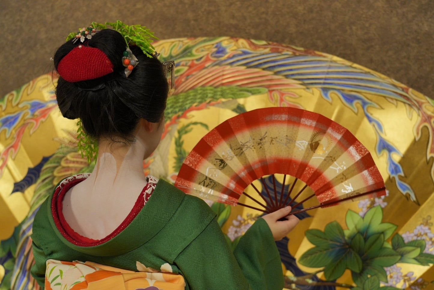 The Art of Geisha: Exclusive Show & Traditional Japanese Game